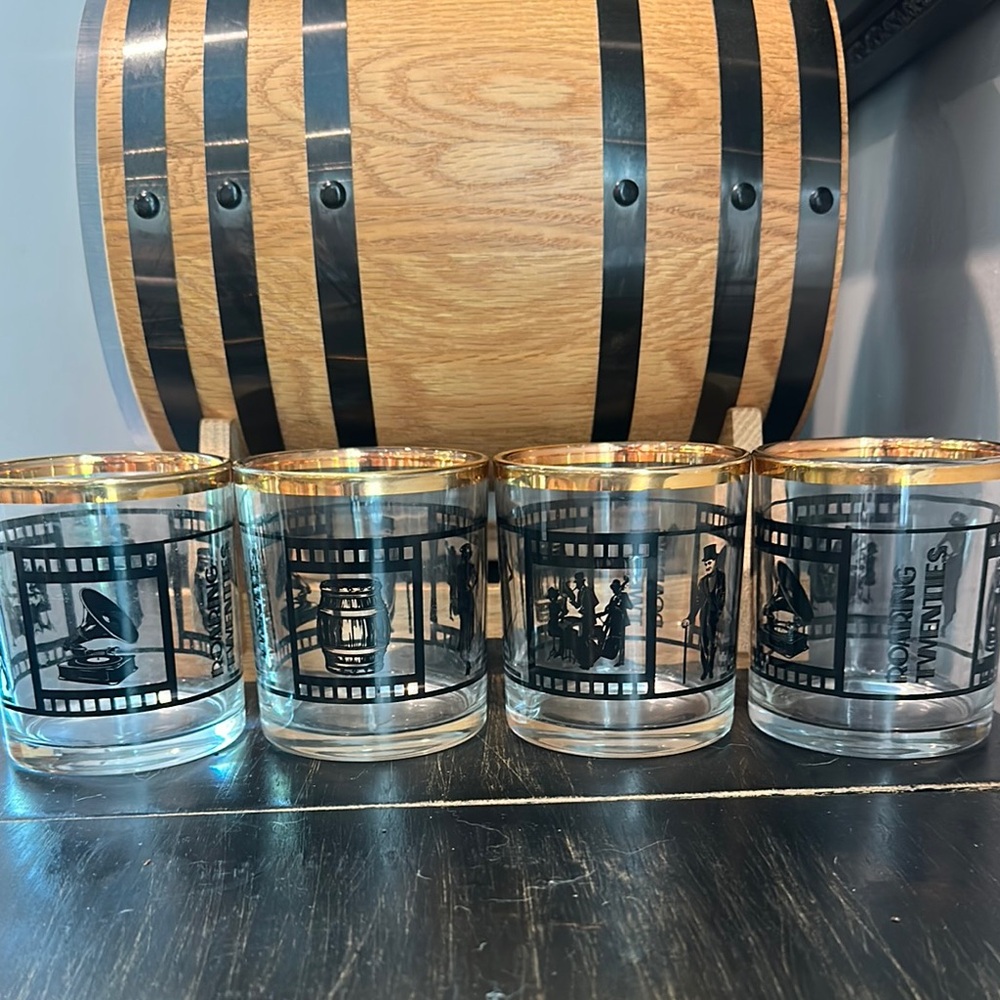 Gold Rimmed Black Design Glass Tumblers